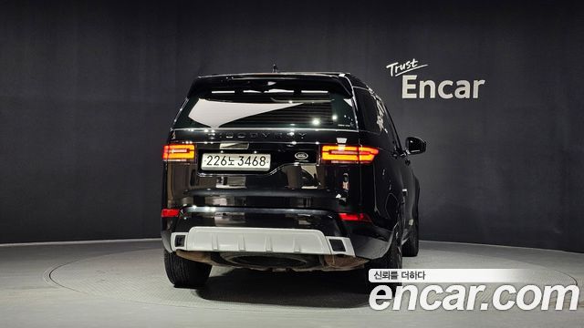 Land Rover Discovery 5 3.0 SD6 Landmark Edition 2020 — фото 4
