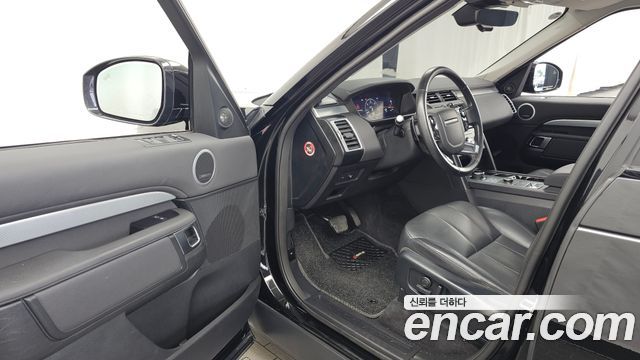 Land Rover Discovery 5 3.0 SD6 Landmark Edition 2020 — фото 10