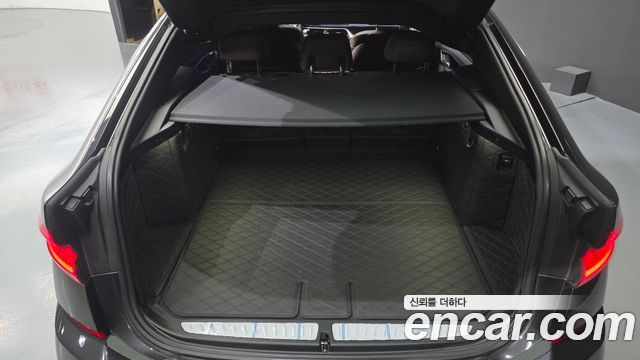 BMW 6 Series GT (G32) 630i xDrive M Sport 2024 — фото 29