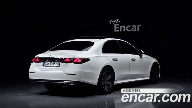 Mercedes-Benz E-Class (W214) E200 Avantgarde 2025 — фото 2