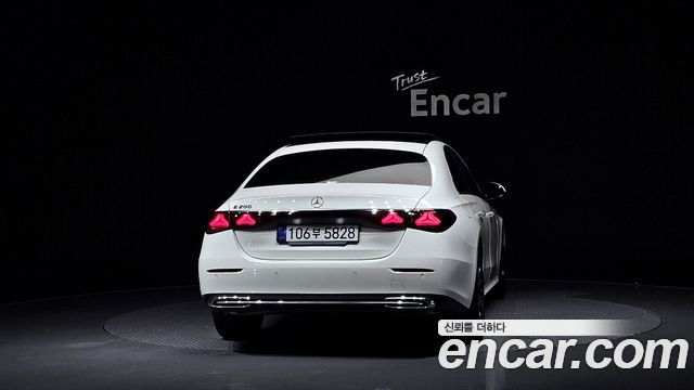 Mercedes-Benz E-Class (W214) E200 Avantgarde 2025 — фото 4