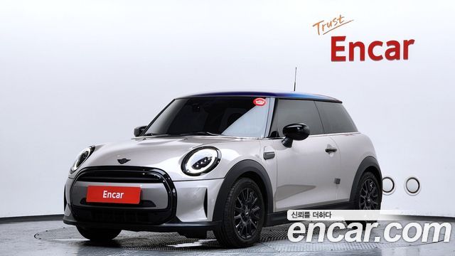 MINI Cooper Gen Z Edition 3rd 2022 — фото 1