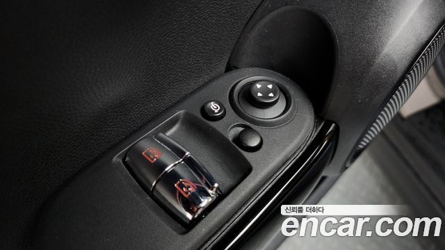 MINI Cooper Gen Z Edition 3rd 2022 — фото 33