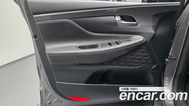 Hyundai Santa Fe Diesel 2.2 4WD Prestige 2021 — фото 24