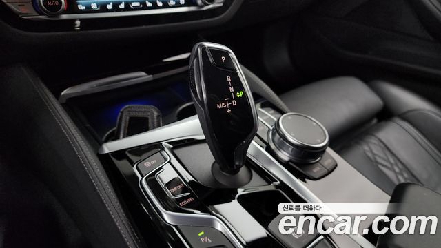 BMW 5 Series (G30) 520d M Sport Package Plus 2020 — фото 9