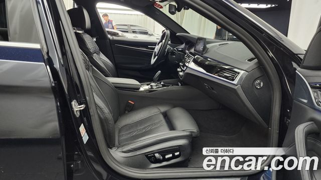 BMW 5 Series (G30) 520d M Sport Package Plus 2020 — фото 11