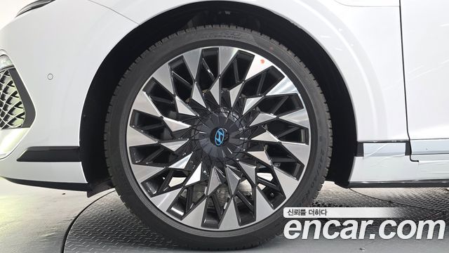 Hyundai Grandeur (GN7) 2.5 Gasoline  2WD Caligraphy 2027 — фото 5