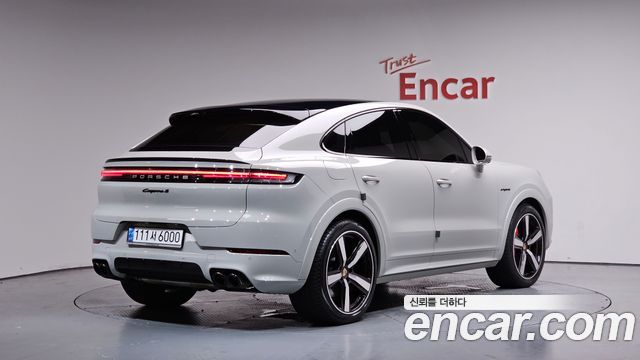 Porsche Cayenne (PO536) 3.0 S E-Hybrid Coupe 2025 — фото 2