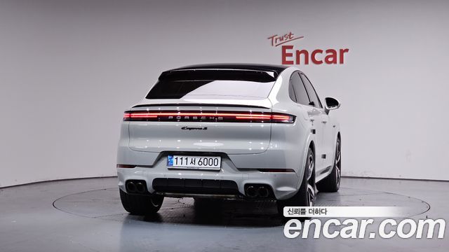 Porsche Cayenne (PO536) 3.0 S E-Hybrid Coupe 2025 — фото 4