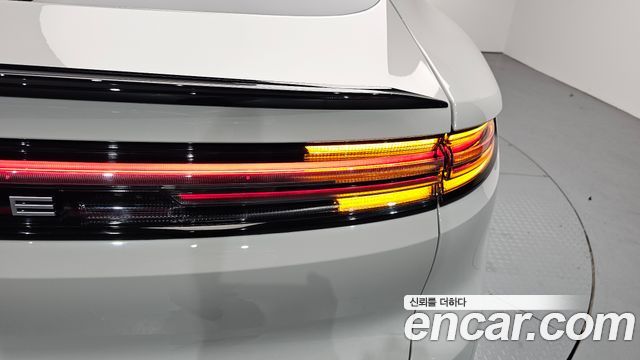 Porsche Cayenne (PO536) 3.0 S E-Hybrid Coupe 2025 — фото 29