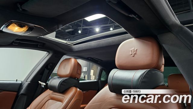 Maserati Quattroporte S Q4 3.0 V6 2014 — фото 15