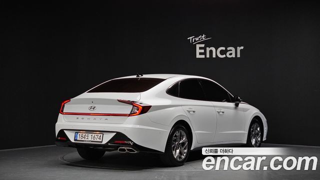 Hyundai Sonata (DN8) 1.6 Turbo Premium Family 2021 — фото 2