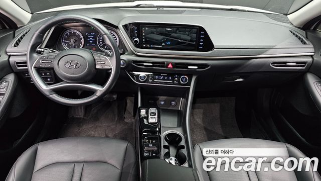 Hyundai Sonata (DN8) 1.6 Turbo Premium Family 2021 — фото 7