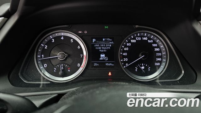 Hyundai Sonata (DN8) 1.6 Turbo Premium Family 2021 — фото 8