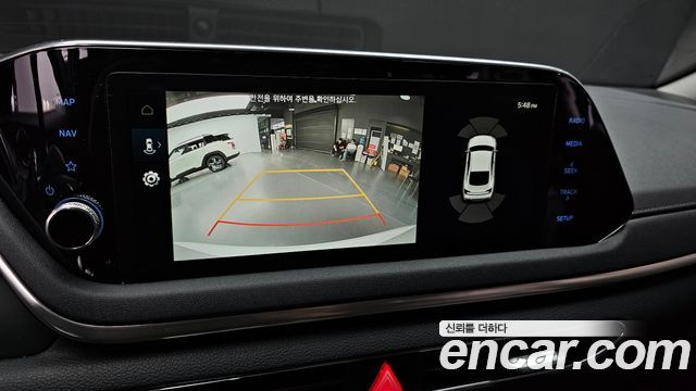 Hyundai Sonata (DN8) 1.6 Turbo Premium Family 2021 — фото 15