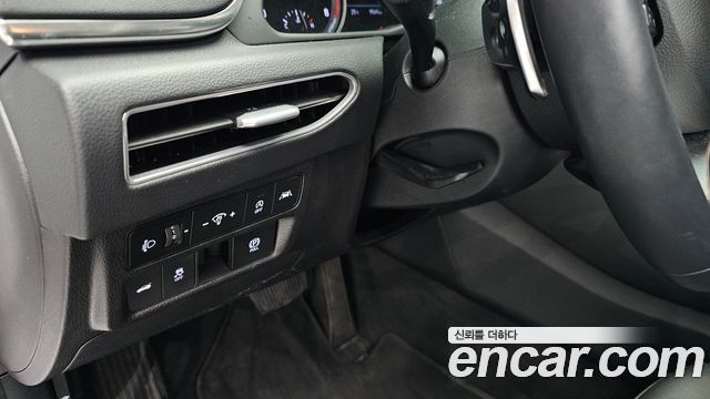 Hyundai Sonata (DN8) 1.6 Turbo Premium Family 2021 — фото 28