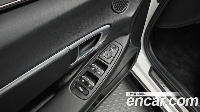 Hyundai Sonata (DN8) 1.6 Turbo Premium Family 2021 — фото 35