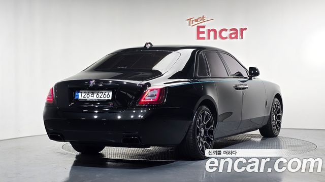 Rolls-Royce Ghost (II) 6.7 V12 Black Badge 2023 — фото 2