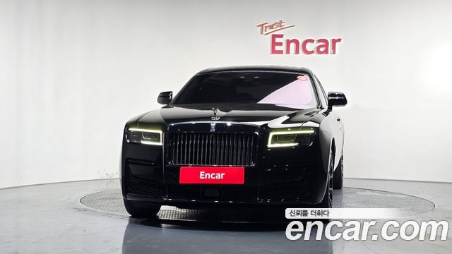 Rolls-Royce Ghost (II) 6.7 V12 Black Badge 2023 — фото 3