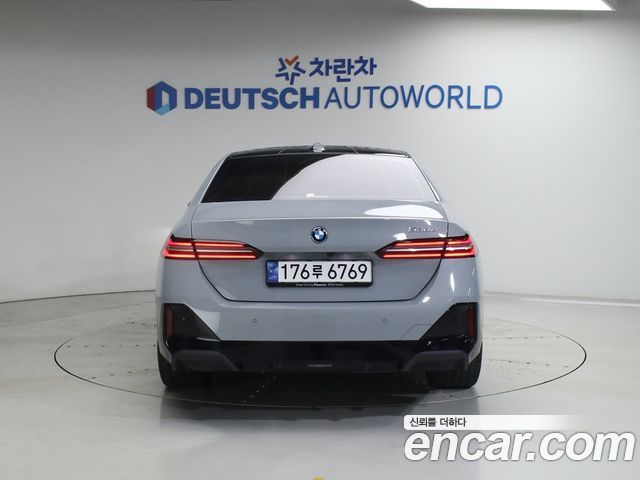 BMW 5 Series (G60) 530e M Sport 2024 — фото 4