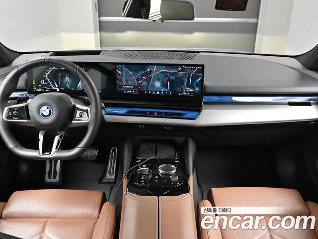 BMW 5 Series (G60) 530e M Sport 2024 — фото 6