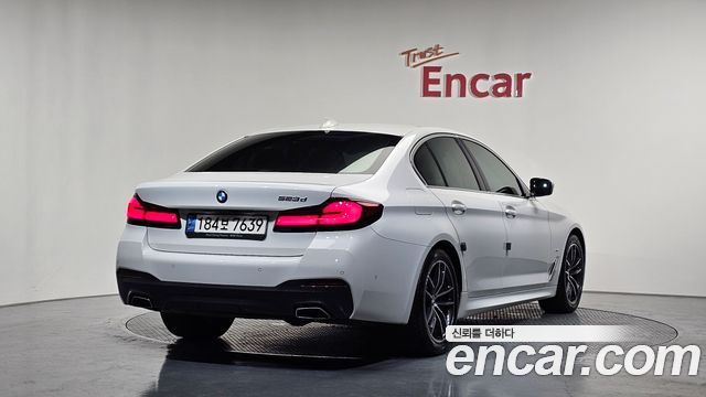 BMW 5 Series (G30) 523d M Sport 2021 — фото 2