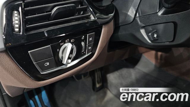 BMW 5 Series (G30) 523d M Sport 2021 — фото 28