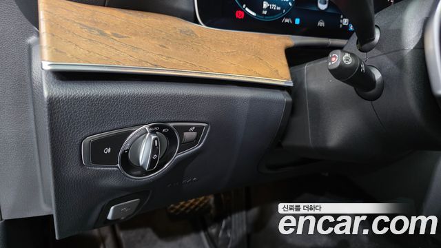 Mercedes-Benz E-Class (W213) E250 Exclusive 2021 — фото 14