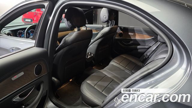 Mercedes-Benz E-Class (W213) E250 Exclusive 2021 — фото 26