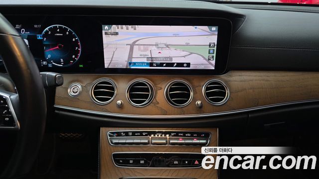 Mercedes-Benz E-Class (W213) E250 Exclusive 2021 — фото 28