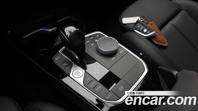 BMW 2 Series Gran Coupe (F44) 220i Advantage 2021 — фото 9