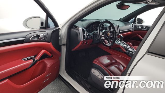 Porsche Cayenne 3.0 Diesel Platium Edition 958 2017 — фото 10