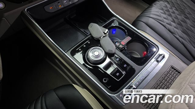 Kia Carnival (IV) Gasoline 9-Seater Hi Limousine (7-seater Limousine(Special vehicle) 2024 — фото 9