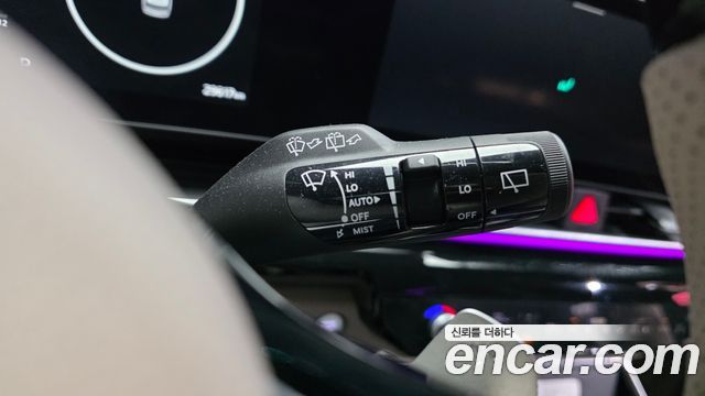 Kia Carnival (IV) Gasoline 9-Seater Hi Limousine (7-seater Limousine(Special vehicle) 2024 — фото 33
