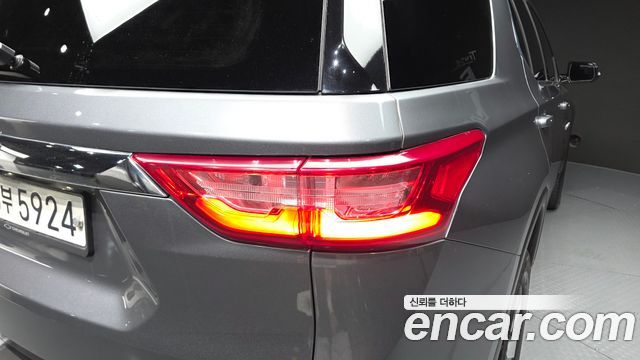 Chevrolet Traverse 3.6 AWD LT Leather Premium 2020 — фото 23