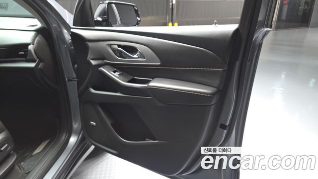Chevrolet Traverse 3.6 AWD LT Leather Premium 2020 — фото 24