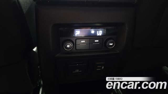Chevrolet Traverse 3.6 AWD LT Leather Premium 2020 — фото 29