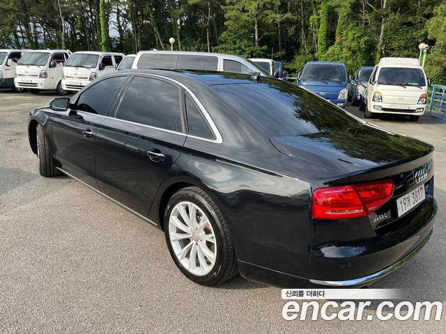 Audi A8 3.0 TFSI Quattro LWB D4 2011 — фото 5
