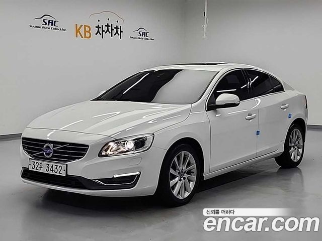 Volvo S60 D2 2nd 2015 — фото 1