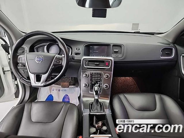 Volvo S60 D2 2nd 2015 — фото 7