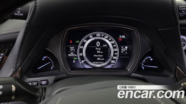 Lexus LS500 (V) 3.5 Platinum AWD 2019 — фото 8