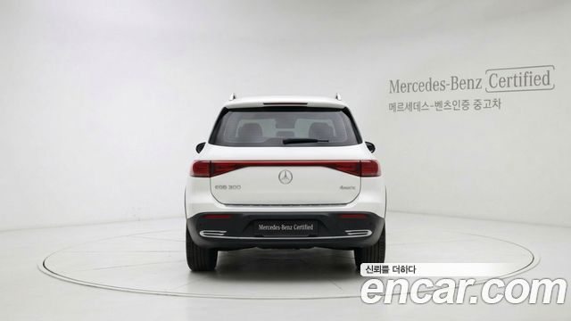 Mercedes-Benz EQB (X243) EQB300 4MATIC Progressive 2026 — фото 4