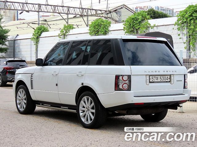 Land Rover Range Rover V8 5.0 Supercharged 2012 — фото 2