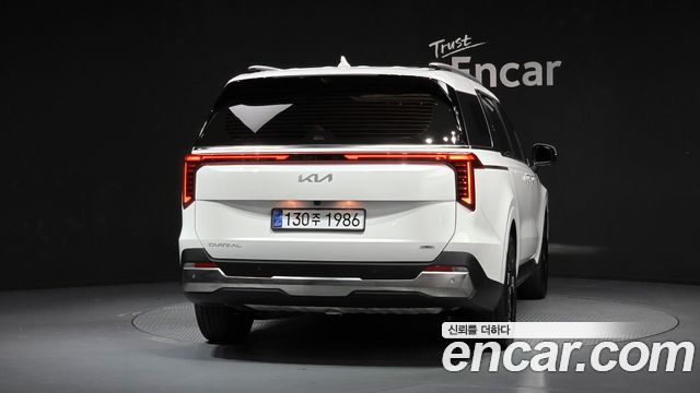Kia Carnival (IV) HEV 9seater Signature 2025 — фото 4