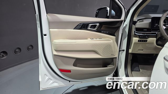 Kia Carnival (IV) HEV 9seater Signature 2025 — фото 24
