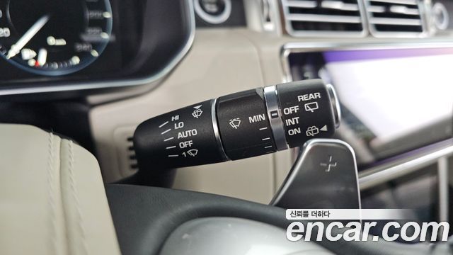 Land Rover Range Rover (IV) 4.4 SDV8 AB DIESEL 2016 — фото 14