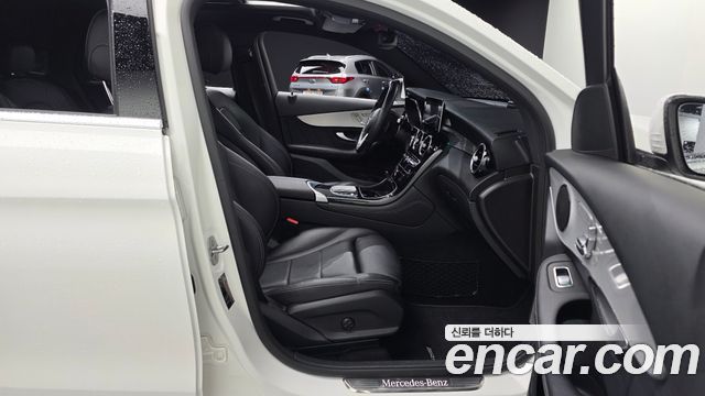 Mercedes-Benz GLC-Class (X253) GLC220 d 4MATIC Coupe 2020 — фото 11