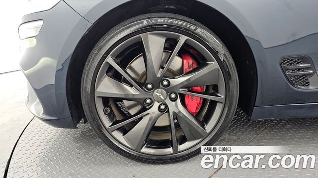Genesis G70 Gasoline 2.0T 4WD 2023 — фото 5