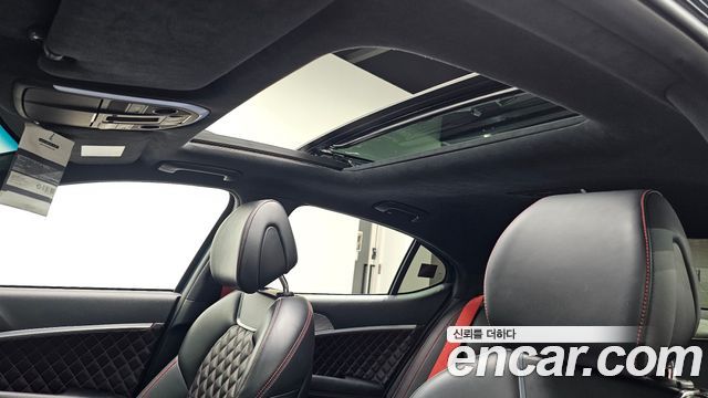 Genesis G70 Gasoline 2.0T 4WD 2023 — фото 17