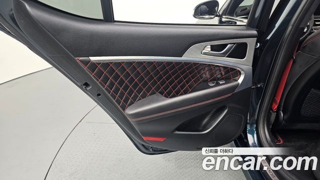 Genesis G70 Gasoline 2.0T 4WD 2023 — фото 25